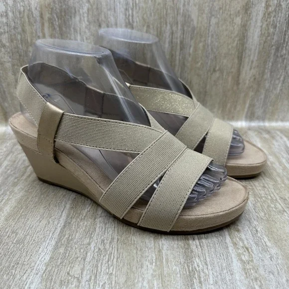 Aerosoles Light Rail 7.5 M Beige Gold Stretch‎ Band Straps Wedge Sandals - Picture 4 of 10
